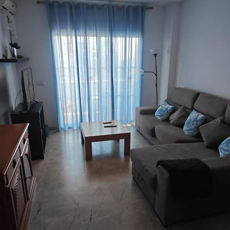 Central 2-Bed Apartment In Estepona Port Zewnętrze zdjęcie