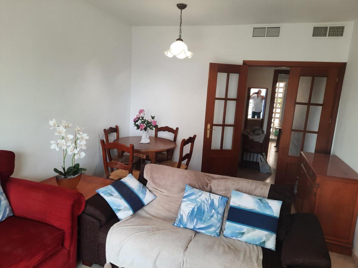 Central 2-Bed Apartment In Estepona Port Zewnętrze zdjęcie