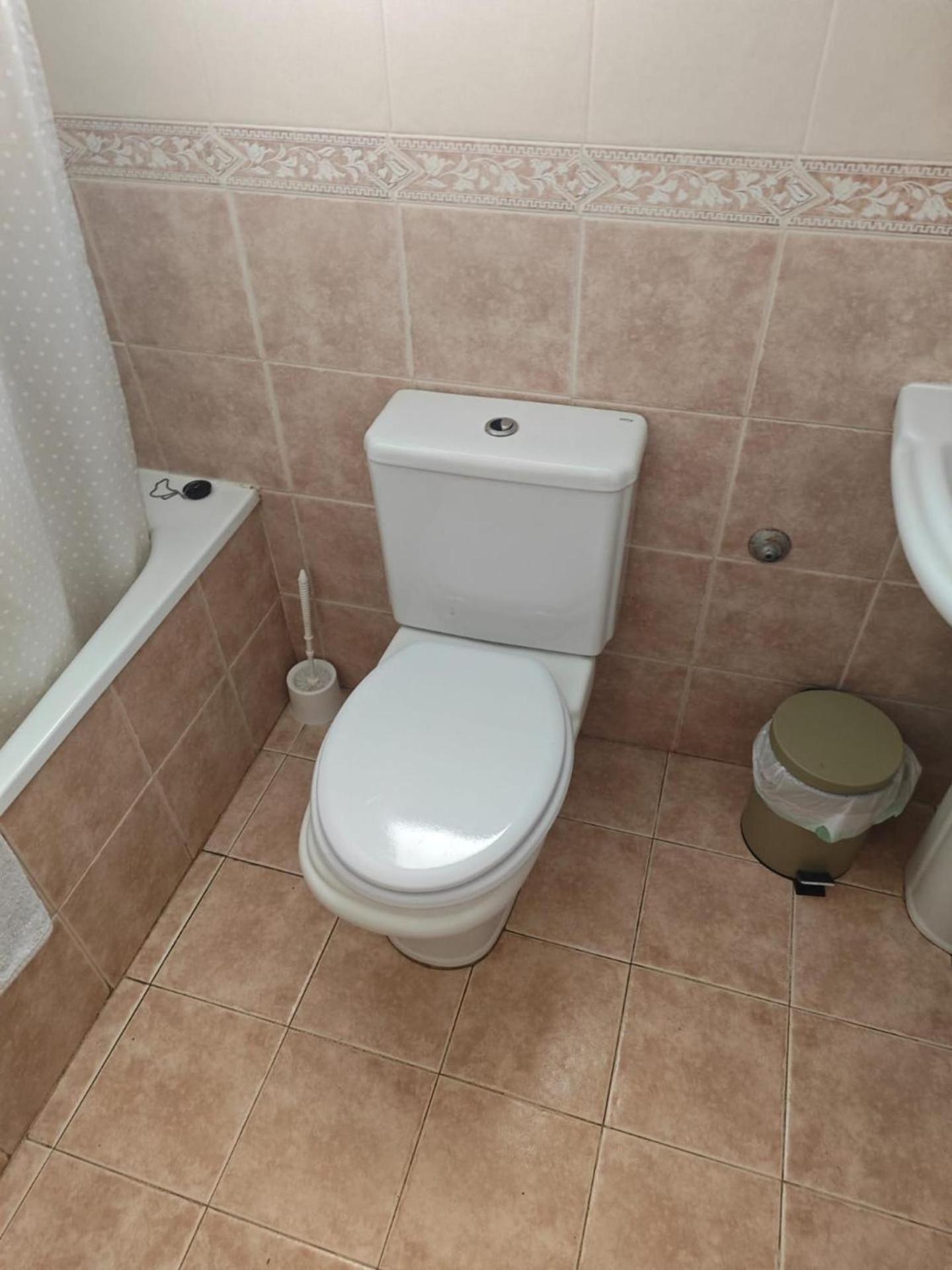 Central 2-Bed Apartment In Estepona Port Zewnętrze zdjęcie
